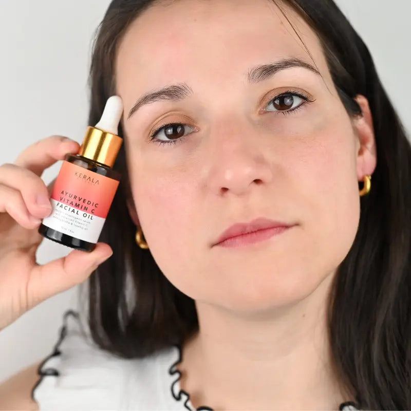 [EXCLUSIVE] Vitamin C Facial Oil by Kerala Rituals. Hydrate, Brighten, and Repair Simultaneously! Ditch Your 20 Min Skincare Routine for a 2 Min One with Better Results!